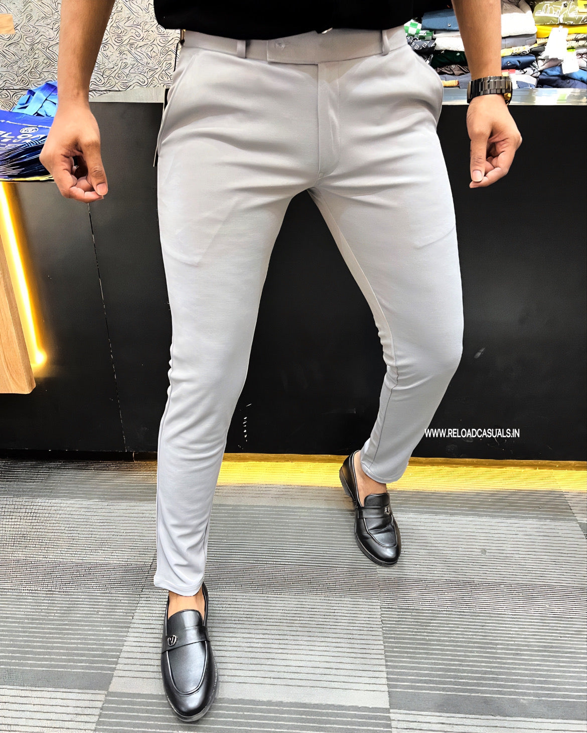Trousers For Men: ऑफिस में पहनने के लिए बेस्ट हैं ये कॉटन ट्राउजर, यहां मिल  रहा 62% तक ऑफ - Fashion AajTak